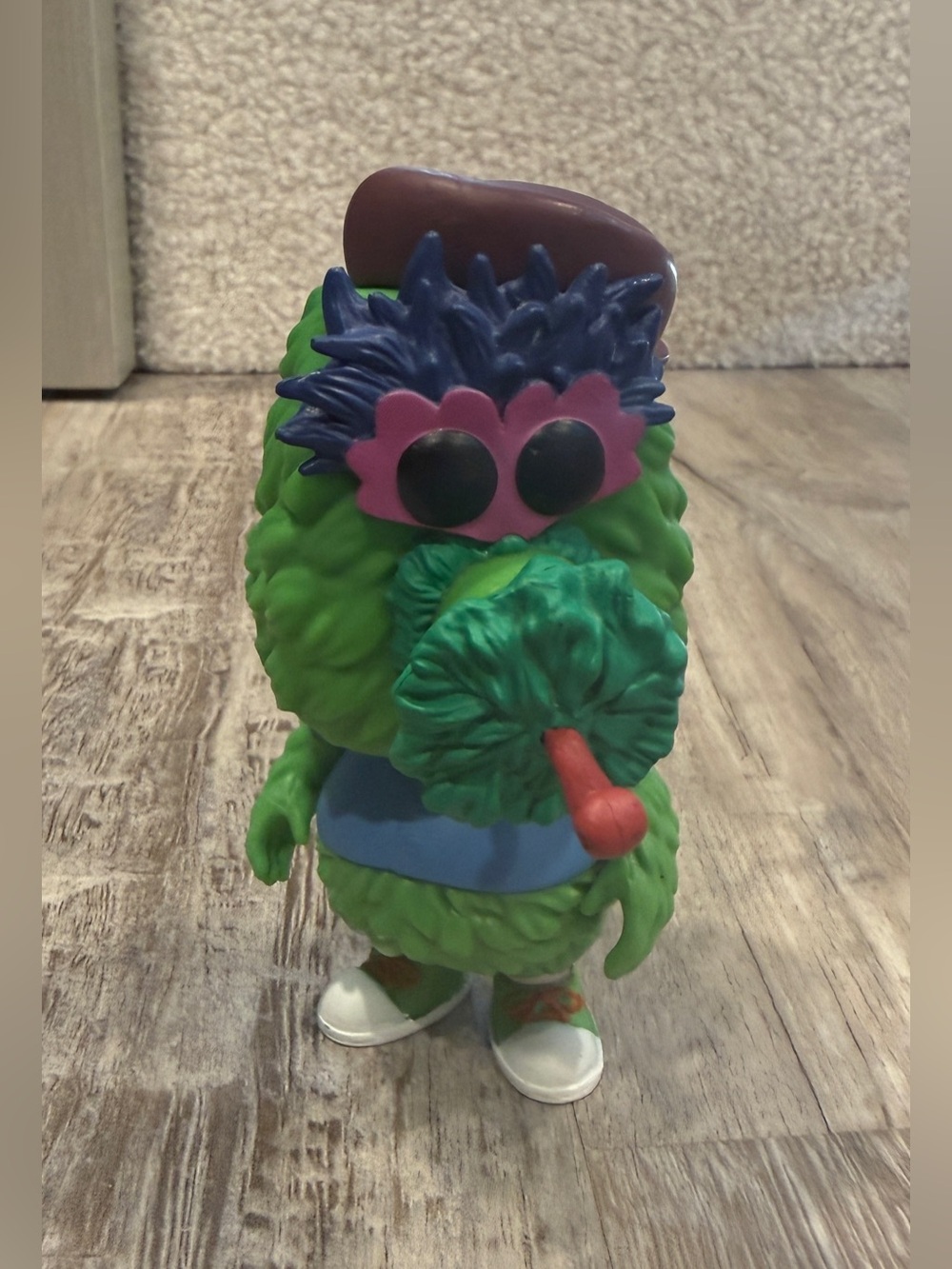 Funko Pop MLB Mascots Phillie Phanatic 05 Philadelphia Phillies Vaulted Loose - Picture 2 of 8